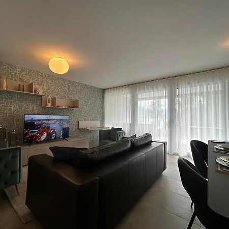 아파트 Family Apartment, Near The Whit Private Park 로카르노