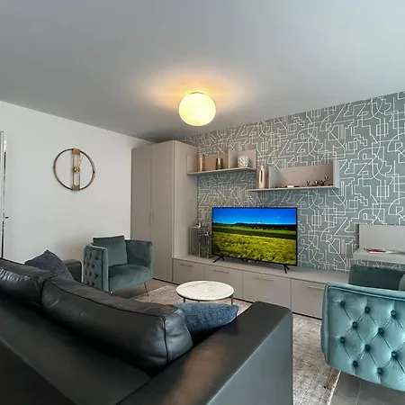 Family Apartment, Near The Whit Private Park Appartamento *