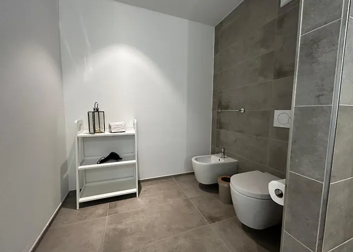 Family Apartment, Near The Whit Private Park דירה לוקרנו